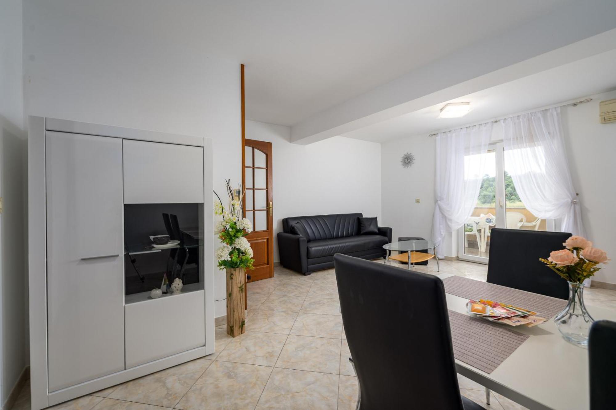 Stancija Amorozo 6 Appartement *